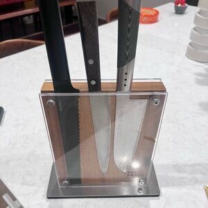 Double side magnet knife holder